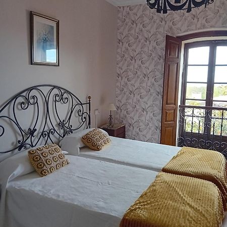 La Casona De Villanueva De Pria Eksteriør bilde
