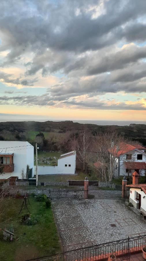 La Casona De Villanueva De Pria Eksteriør bilde