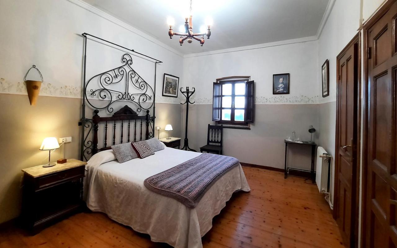 La Casona De Villanueva De Pria Eksteriør bilde